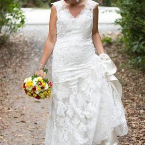 Stunning Vintage Wedding Dress